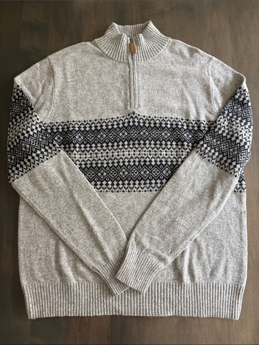 St. John’s Bay Men’s 1/4 Zip Sweater Size Large Gray And Navy Blue Color